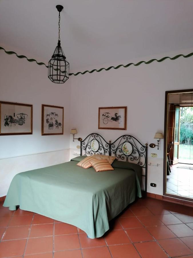 Il Giardino Di Flora Hotel Buti Kültér fotó